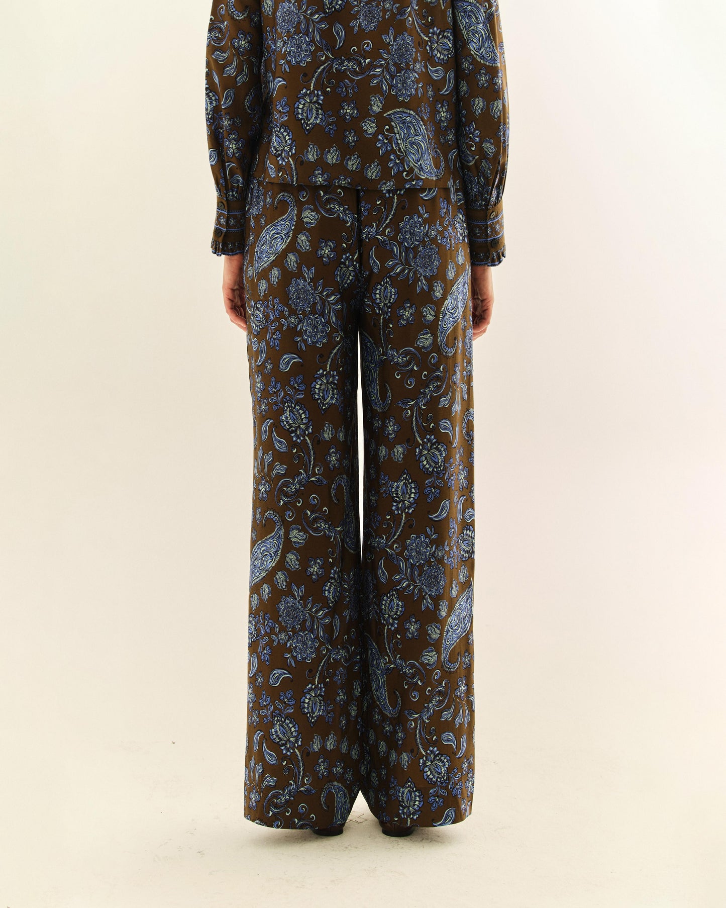Isla Pant-Cedar Hill Paisley
