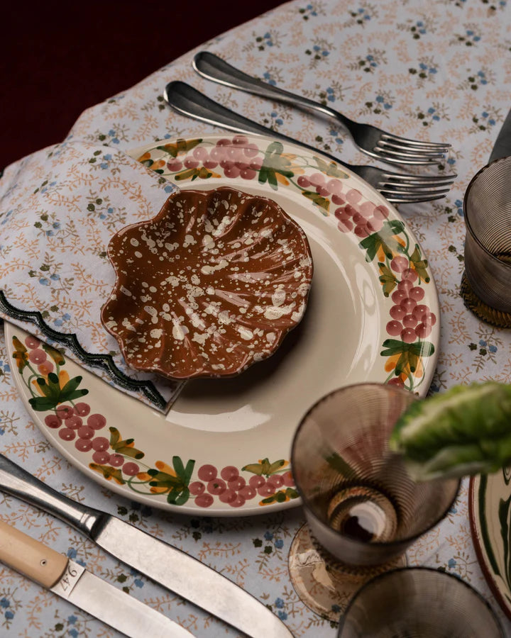 Splatter Coquillage Dish in Terracotta