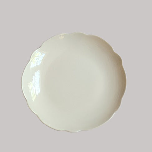 Scallop Dinner Plate 11"