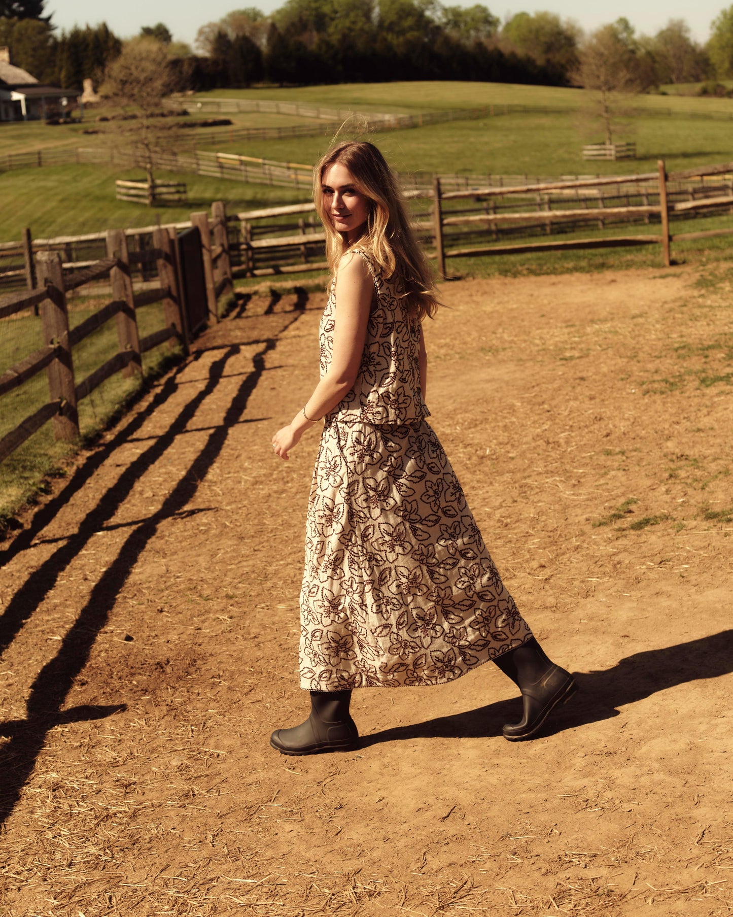 Bea Midi Skirt-Field Floral Embroidery