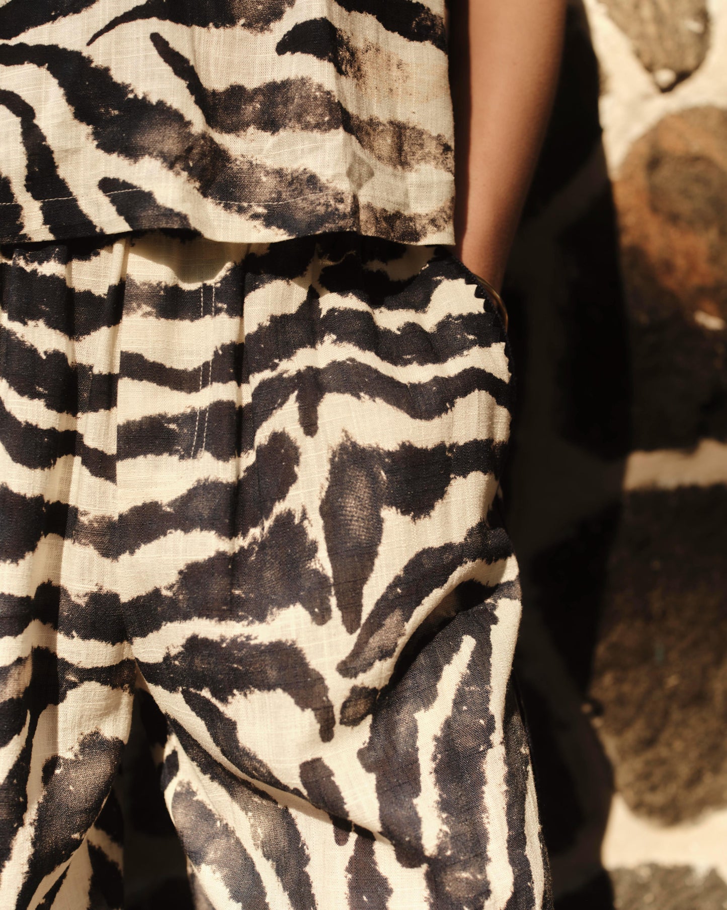 Mia Pant-Zebra