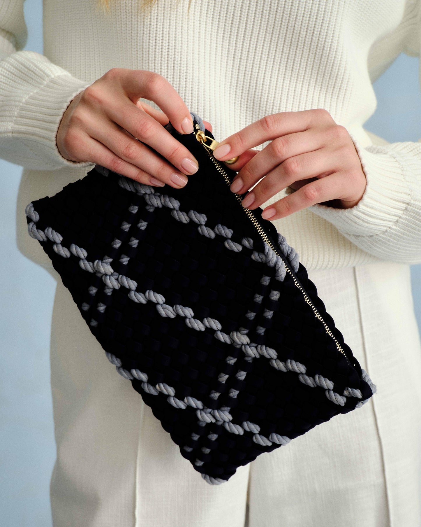 Naghedi Saline Pouch Rope