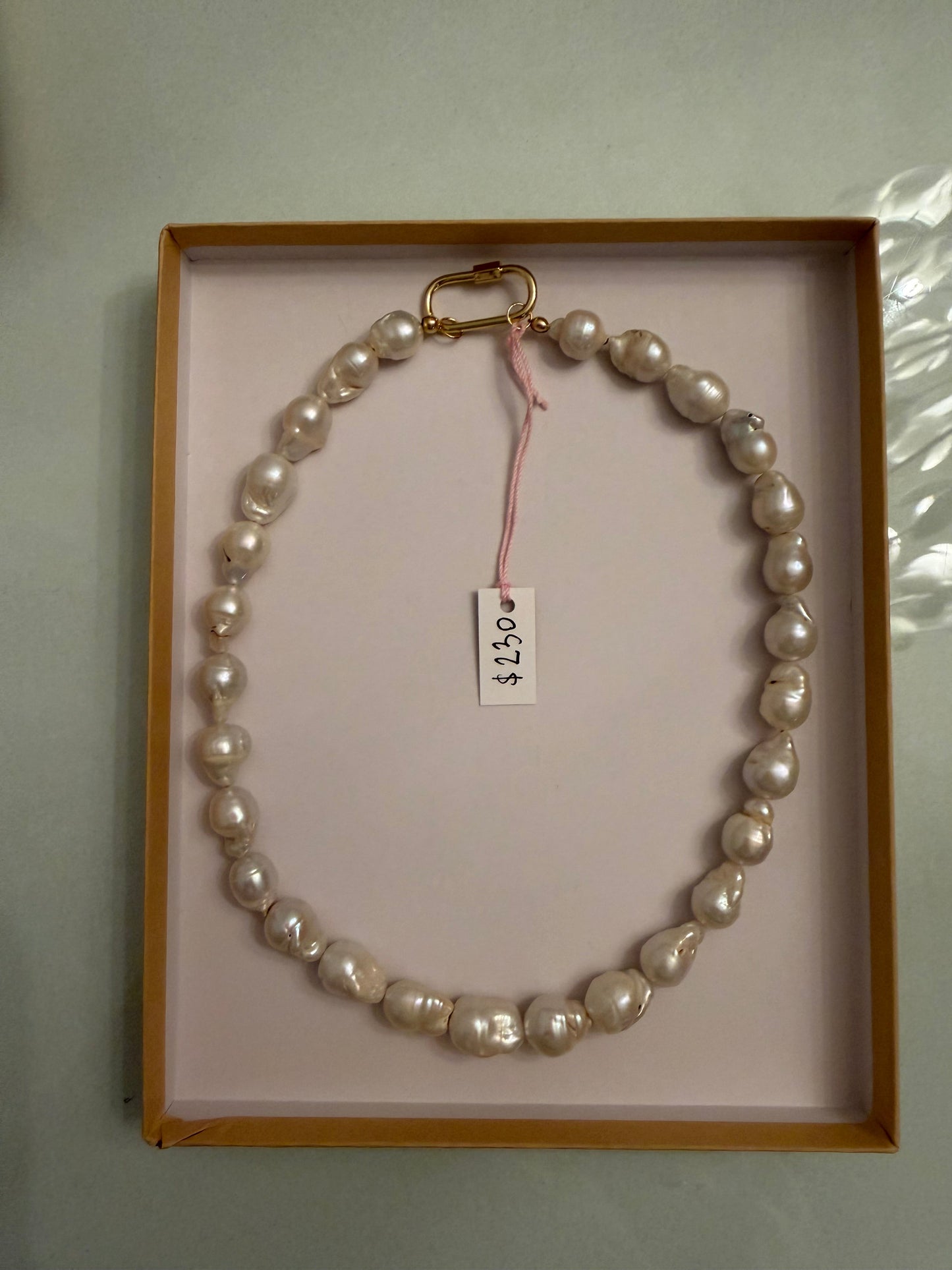 Medium Pearl Necklace