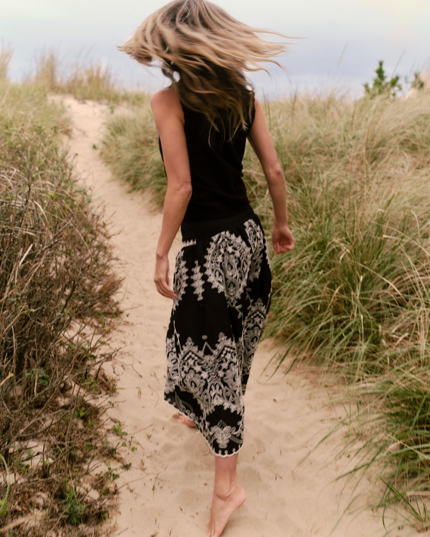 Georgia Midi Skirt-Noir