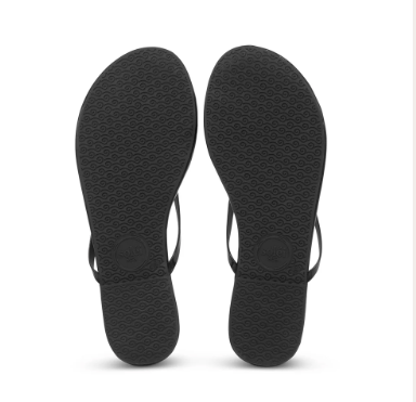 Solei Sea Thin Strap Sandal-Onyx Patent