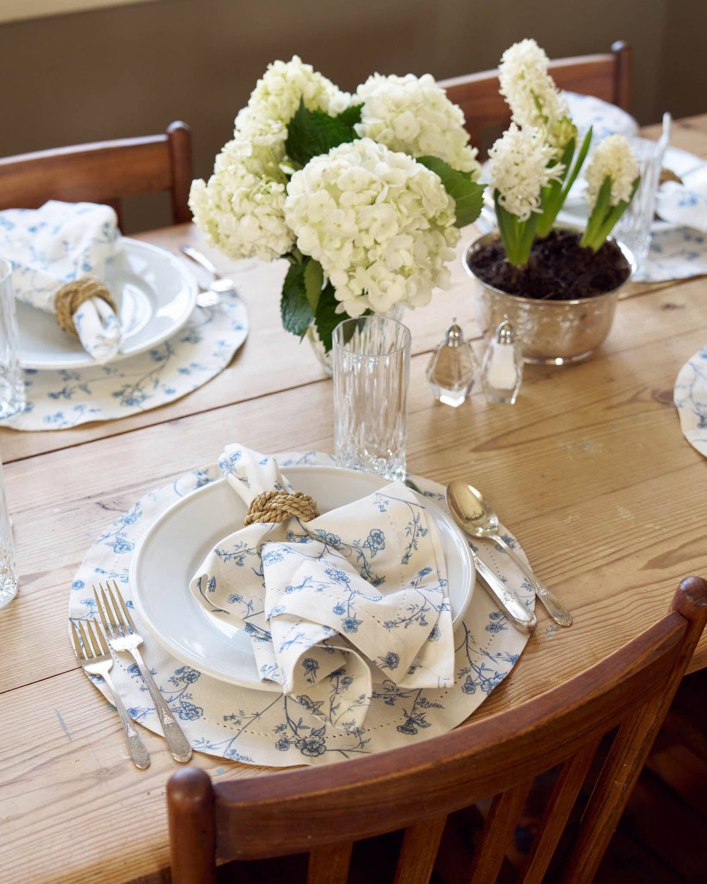Delft Blue Dinner Napkins, Set of Four, Coastal Table Decor