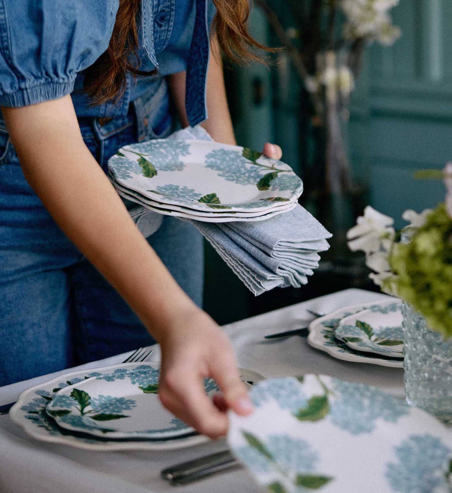 Hydrangea Melamine Dinner Plates