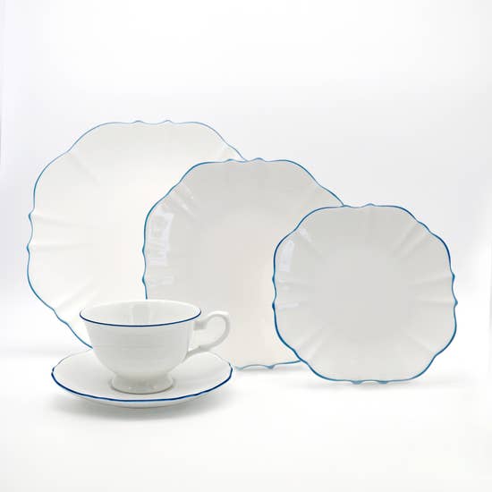 Amelie - Royal Blue Rim - 14" Oval Platter