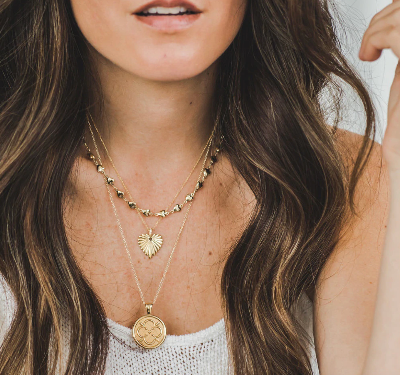 LOVE JW Small Pendant Necklace