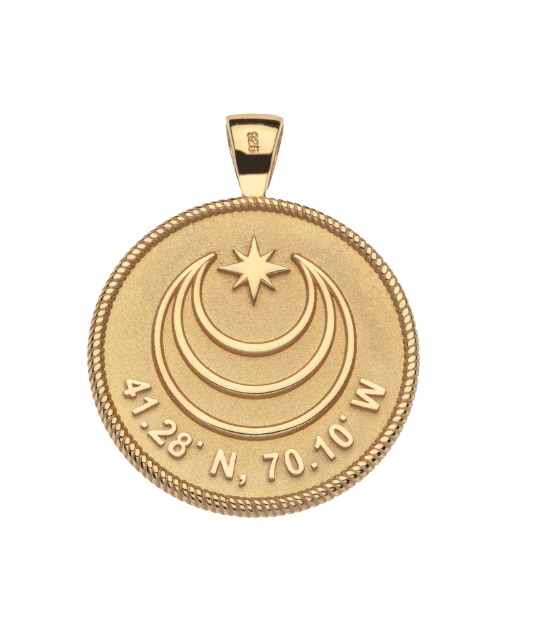 NANTUCKET WHALES JW Original Pendant Necklace